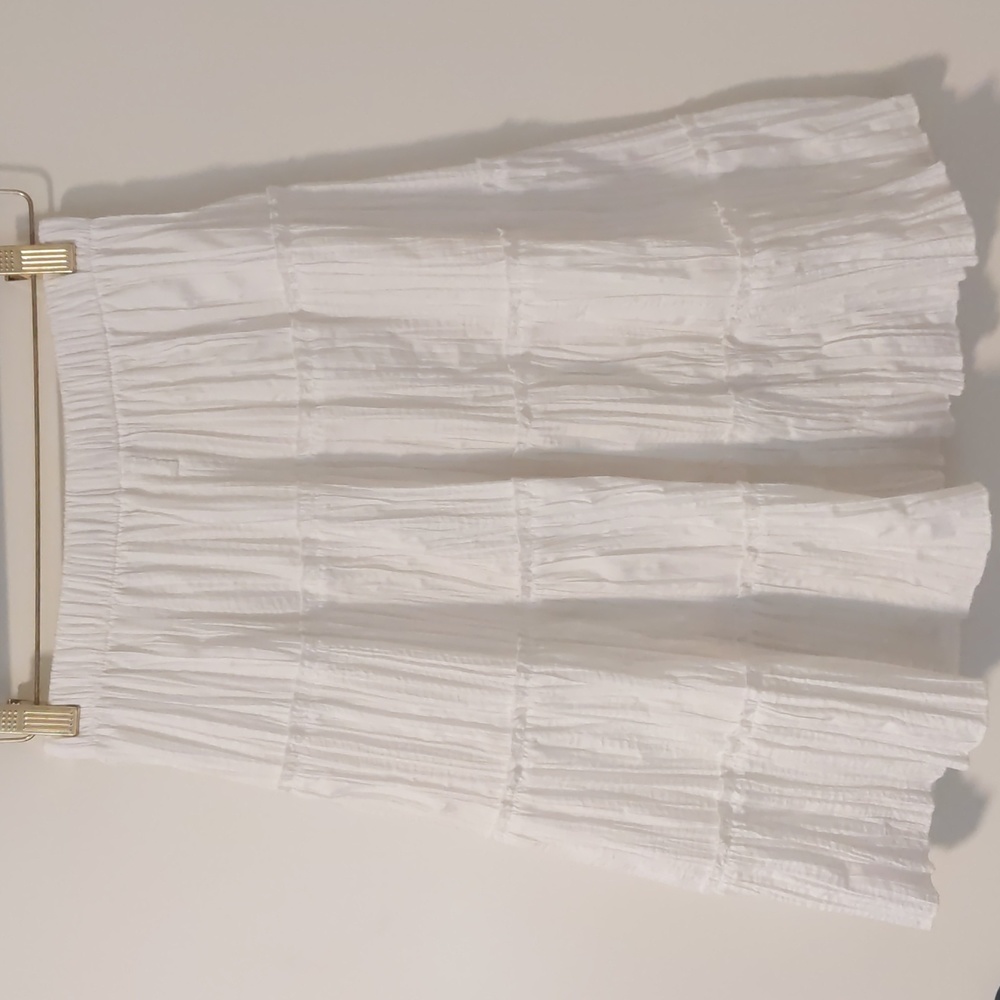 Elastic Waist Tiered Style White Skirt